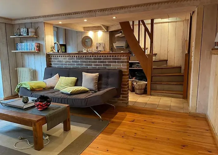 Maison 8 Personnes, Quartier Benoit, 300m *