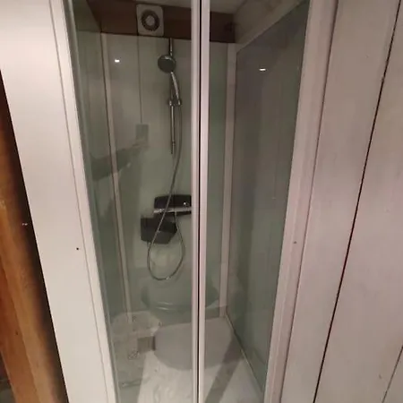 Semesterbostad Maison 8 Personnes, Quartier Benoit, 300m