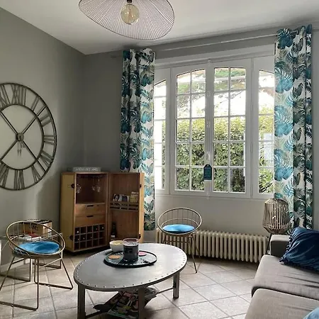 Maison 8 Personnes, Quartier Benoit, 300m
