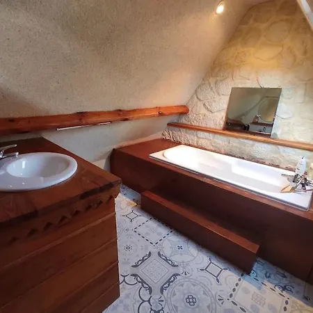 Maison 8 Personnes, Quartier Benoit, 300m Casa de Férias *