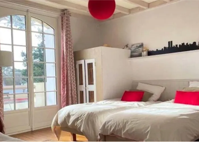 Casa vacanze Maison 8 Personnes, Quartier Benoit, 300m